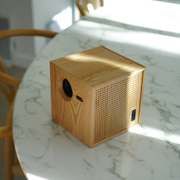 OPENHAGEN LightBoks || スマート木製プロジェクター 4K LightBoks | 自宅用スマート木製プロジェクター – Openhagen