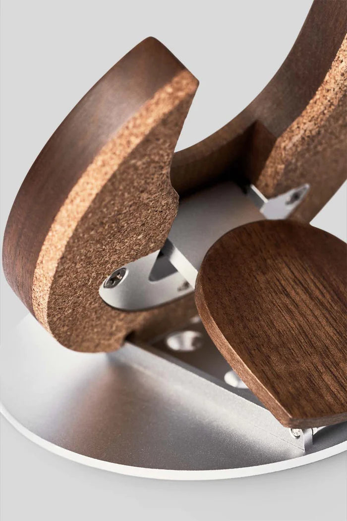 Ukulele Wall Mount (Walnut) - HangWithMe - Openhagen